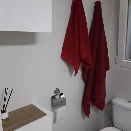 Appartamento Dormitorio Acogedor En El Centro En Piso Compartido Con Bano Privado Dénia